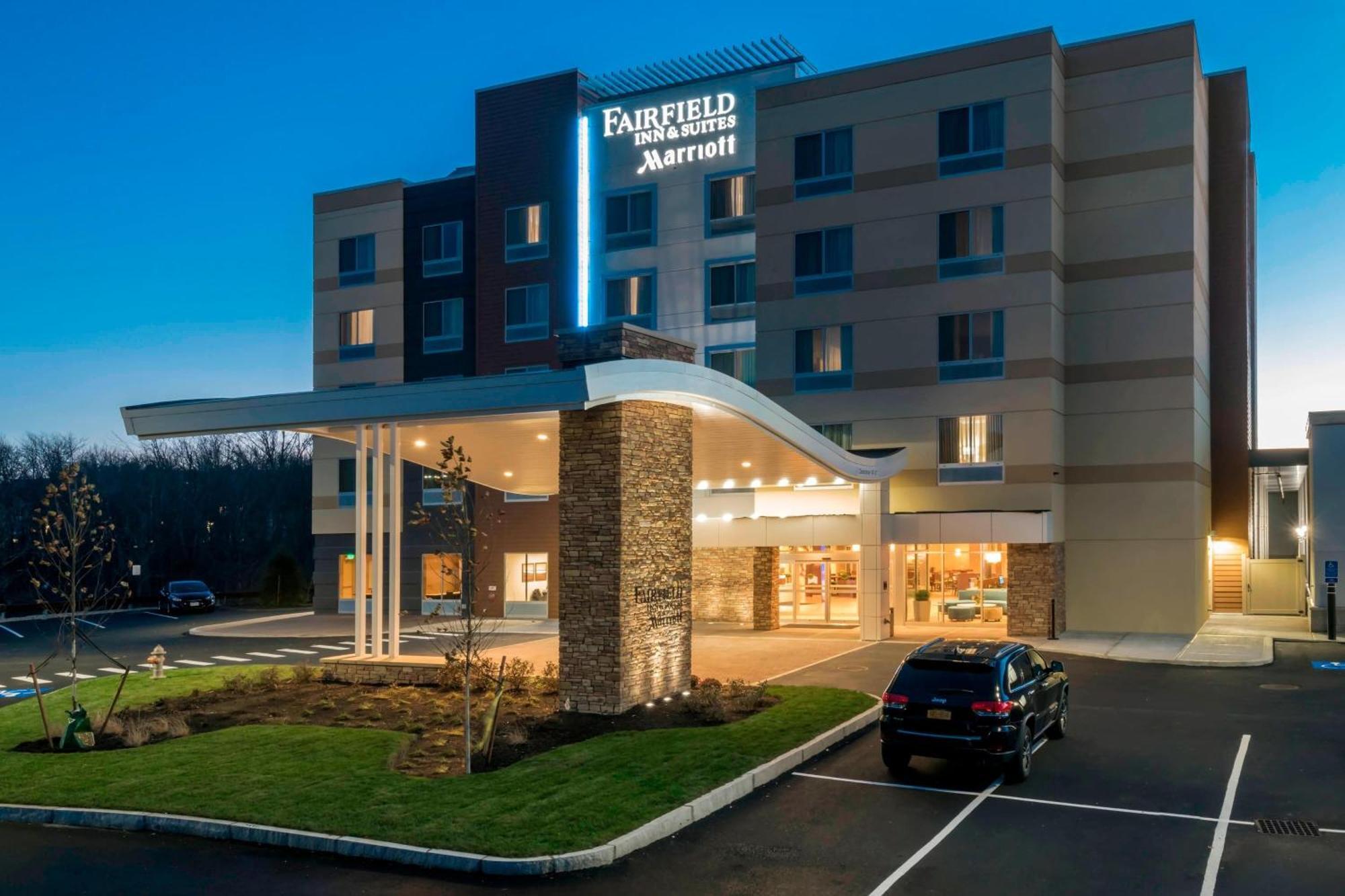 Fairfield Inn & Suites By Marriott Boston Marlborough/Apex Center Экстерьер фото